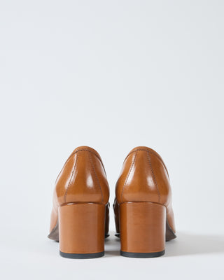 heeled leather penny loafer