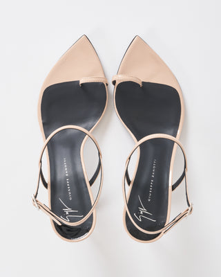 heeled sandal with pointed toe ring