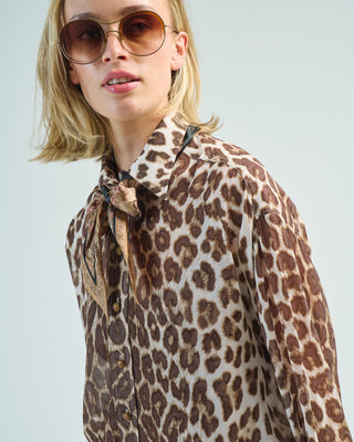 illustration leopard shirt