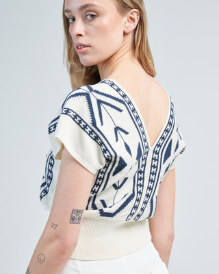 jacquard knit v-neck top