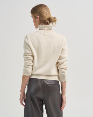 jo sweater