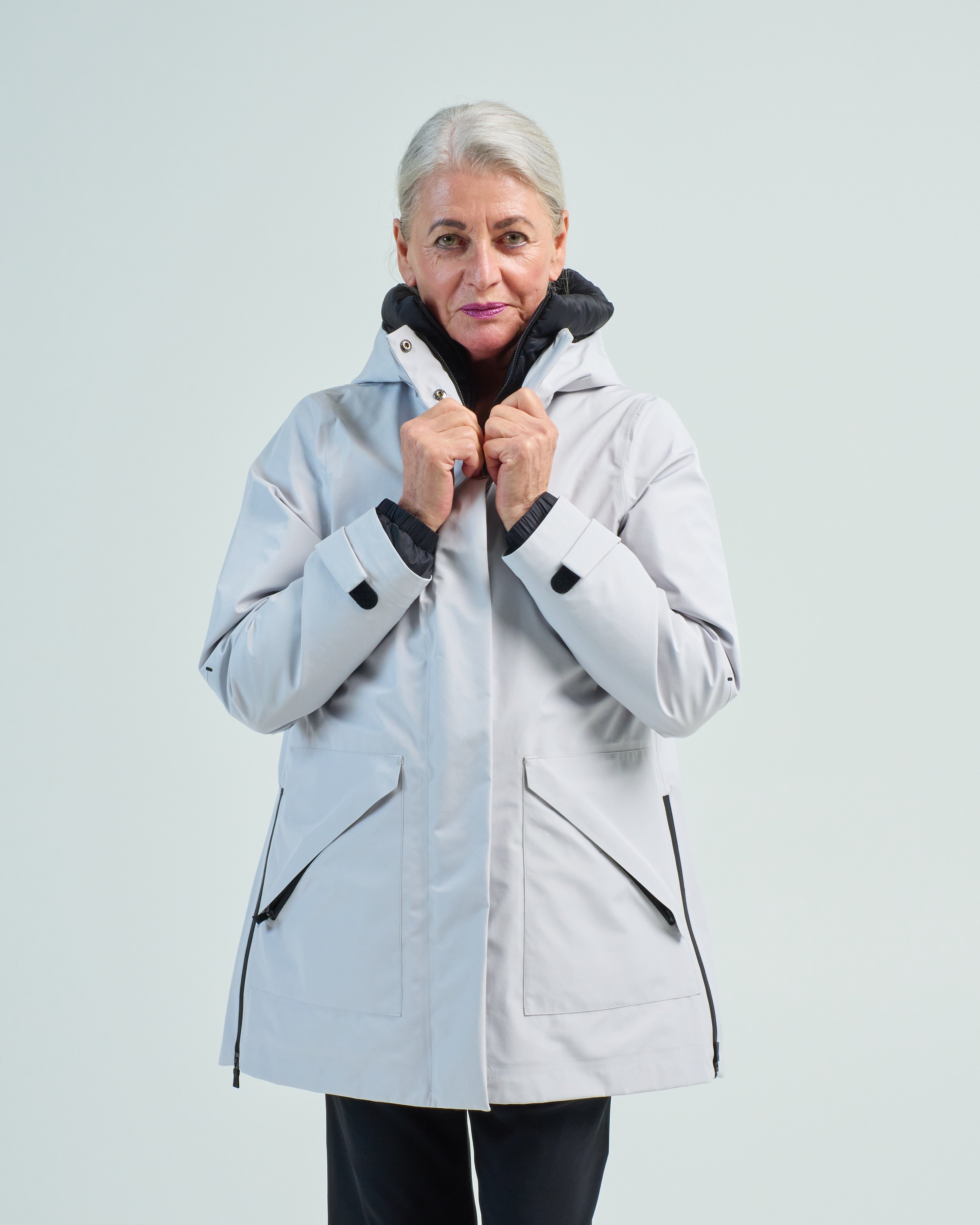 Herno Laminar Goretex Long Hooded Jacket W/ Removable Liner Off White