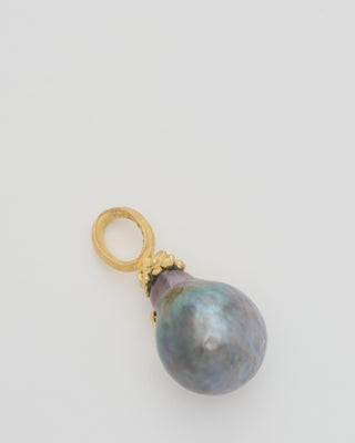 large pearl pendant with flowers