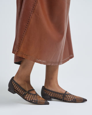 lis flat nappa kiss + tresse woven