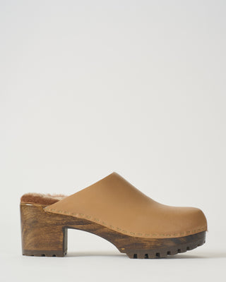 liza clog on mid tread