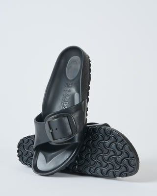 madrid big buckle sandal