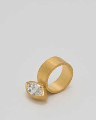 marquis diamond pendant