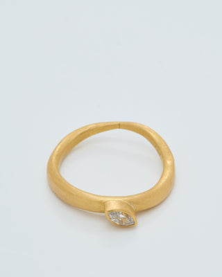 marquis diamond wave ring 5x2mm