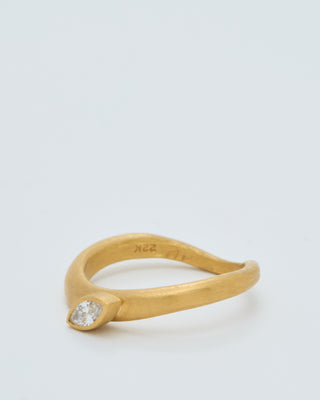 marquis diamond wave ring 6x3mm