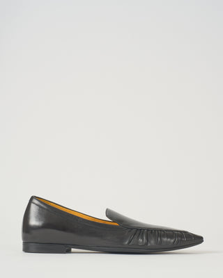 melina t10 flat point toe loafer