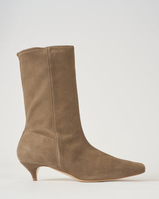 mid shaft stretch point suede boot