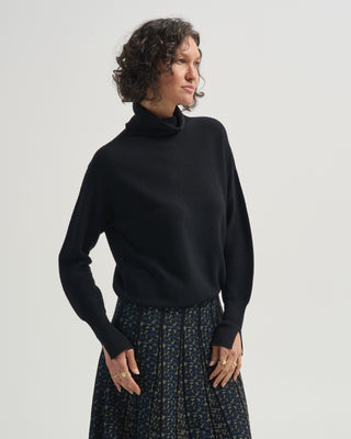 nora turtleneck