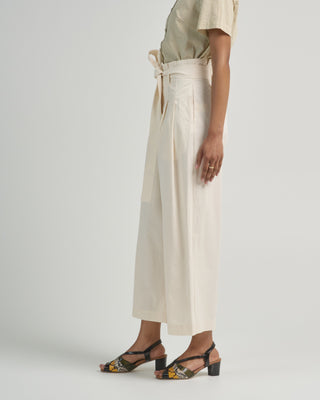 paper bag pleated trouser