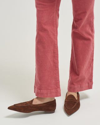 pointed toe loafer
