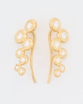 puff gradation diamond earrings