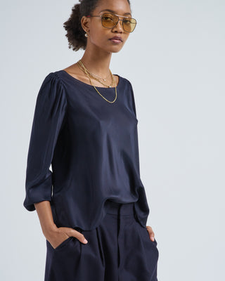 puff silk shirt