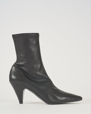 queen low boot kitten heel stretch leather