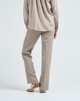 reade mid rise straight leg pant