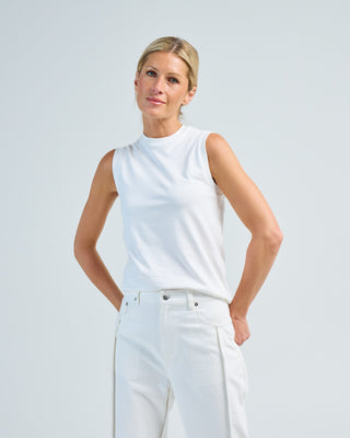 relaxed sleeveless tee