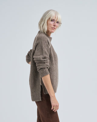 rolled seams pullover