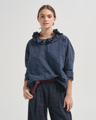 ruffle neck shirt