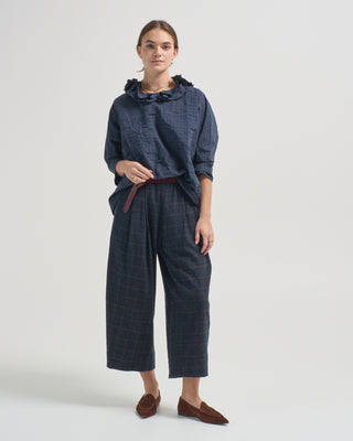 ruffle neck shirt