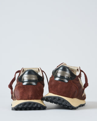 running marathon satin upper suede toe leather heel sneaker