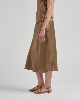 satin skirt