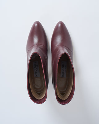 short boot wide shaft