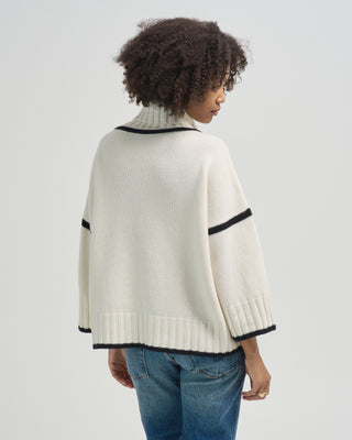 short sleeve sweater with pocket