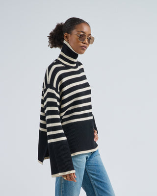 signature stripe turtleneck