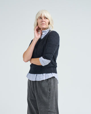 skinlike mercerized wool shrunken vneck sweater