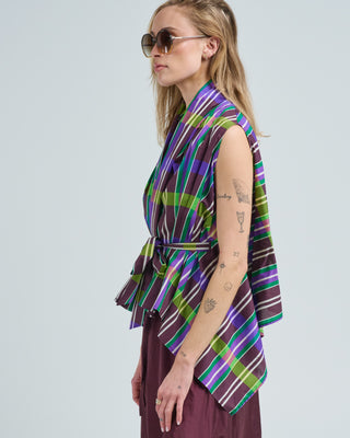 sleeveless tie front top