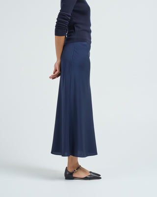 slip skirt