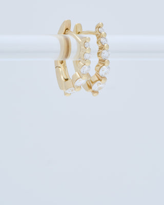 small oval graduated diamond huggie hoops - gold/diamonds
