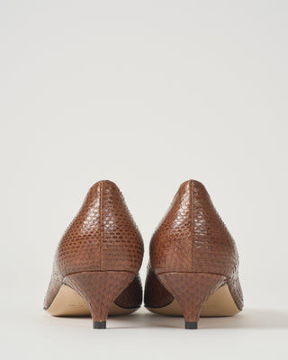 kitten heel