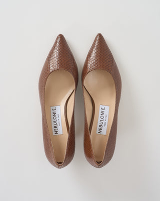 kitten heel
