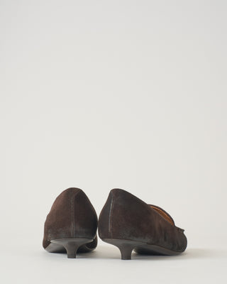 reversed leather kitten heel