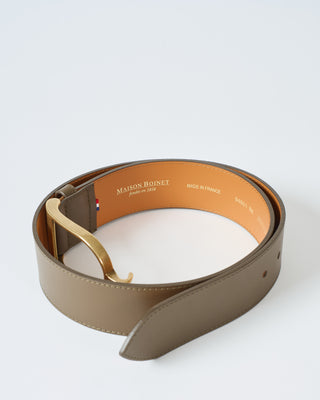 spur buckle smooth leather belt