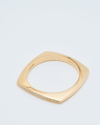 square but round inside ring