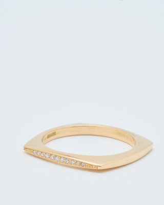 square but round inside ring