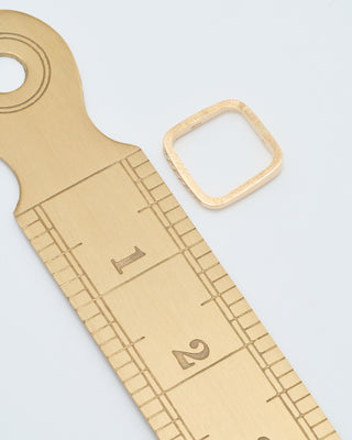 square ring in single side progression