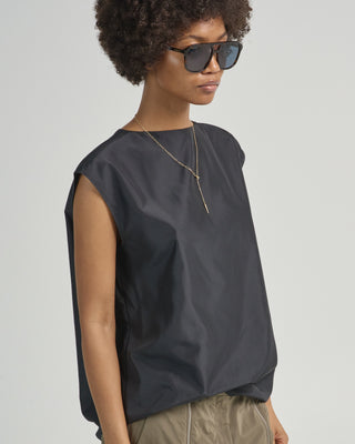 summer nylon sleeveless cocoon top