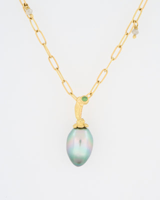tahiti pearl pendant w/ green diamond