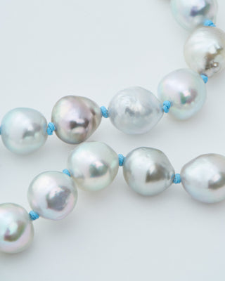 tahitian and akoya string of pearl necklace