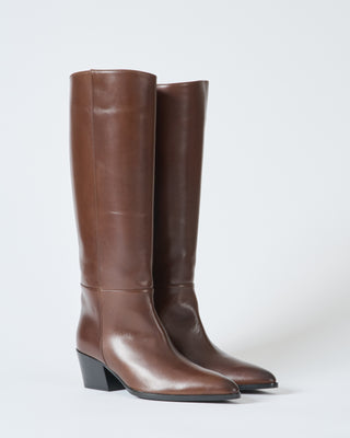 tall leather boot with western toe