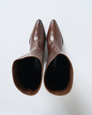 tall leather boot with western toe