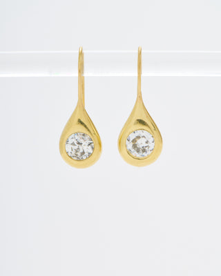 teardrop solitaire diamond earrings