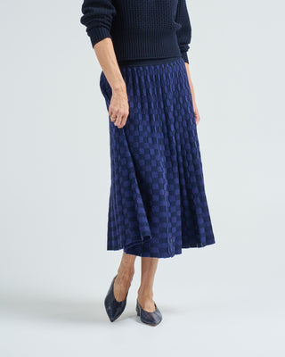 textured skirt