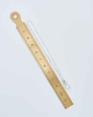 the curiouser vault (ss) w/ silver paperchip chain